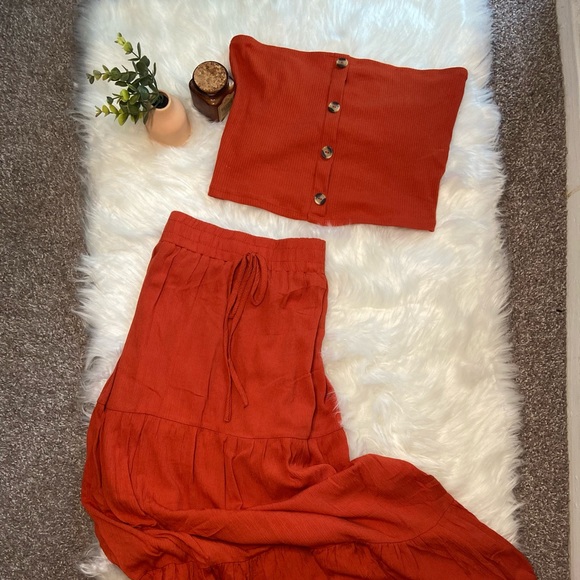 Boutique 2 Piece Set - Picture 5 of 6